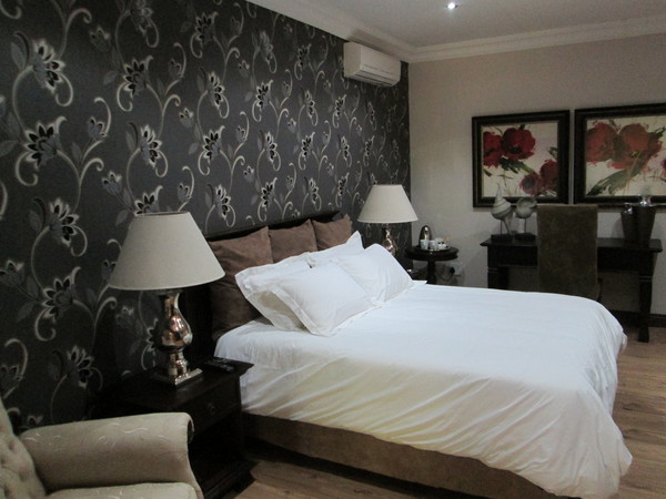 Luxury bedroom at Gunther's Country House